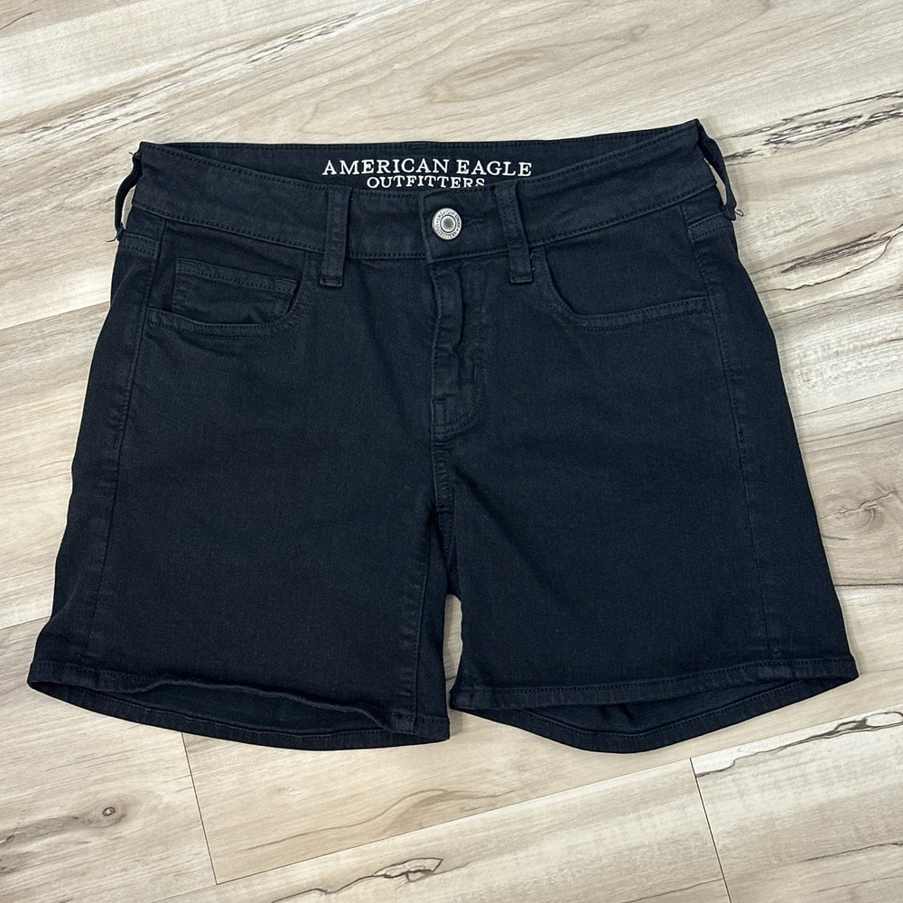 American Eagle Midi AEO Twill Shorts Womens 2 Black Super Stretch Casual Summer
